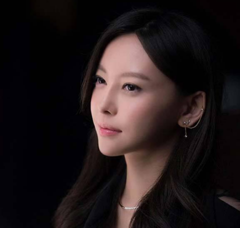 于文文整容了嗎？于文文整容前后圖