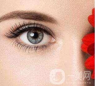 割雙眼皮價格是多少？割雙眼皮多少錢？