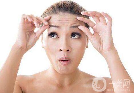 抬頭紋怎么調(diào)節(jié) 調(diào)節(jié)抬頭紋*佳方法
