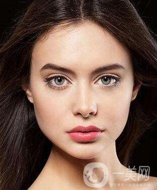 墊高鼻梁多少錢 墊高鼻梁價(jià)格是多少