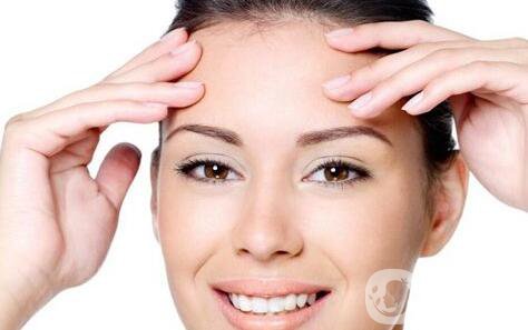 抬頭紋很深怎么辦？什么方法**？