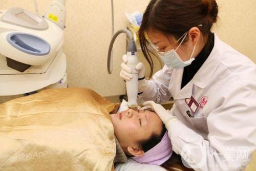 激光嫩膚價(jià)位 收費(fèi)情況介紹