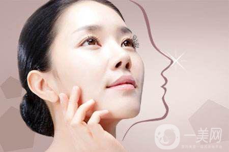 專業(yè)隆鼻修復(fù)手術(shù)的價格一般是多少？