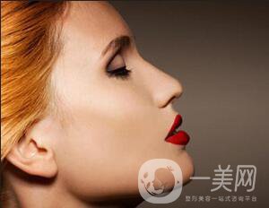 歪鼻子矯正手術(shù)多少錢 價(jià)格詳情