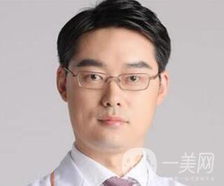 上海華美整形價格表2018發(fā)布 高級臉專屬定制項目曝光