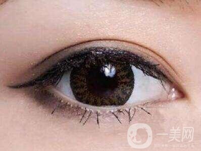 埋線雙眼皮之后禁口嗎？