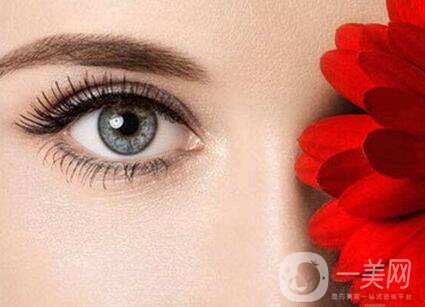 埋線雙眼皮術(shù)后恢復(fù)需要注意什么