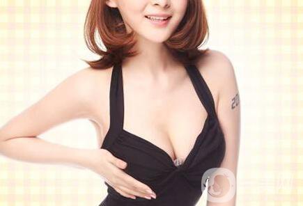 隆胸恢復(fù)期多久正常 隆胸恢復(fù)時(shí)間要多久 1