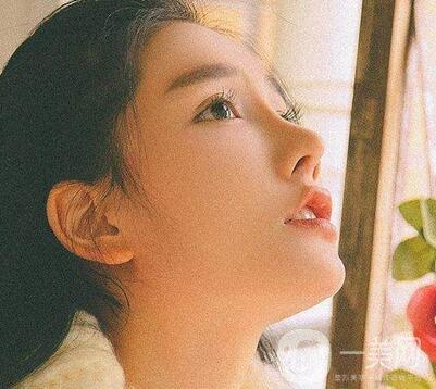 *后怎樣護理鼻頭？