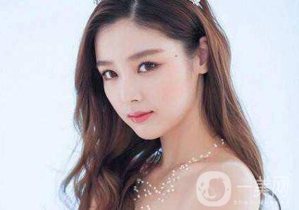 做完雙眼皮怎么消腫快？