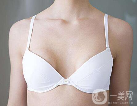 上海注射隆胸的費用是多少？