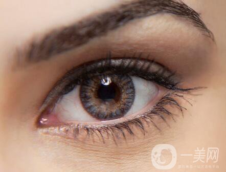 在青島開眼角多少錢？