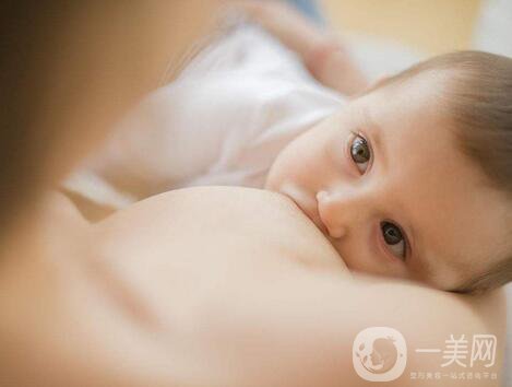 隆胸還能哺乳嗎？