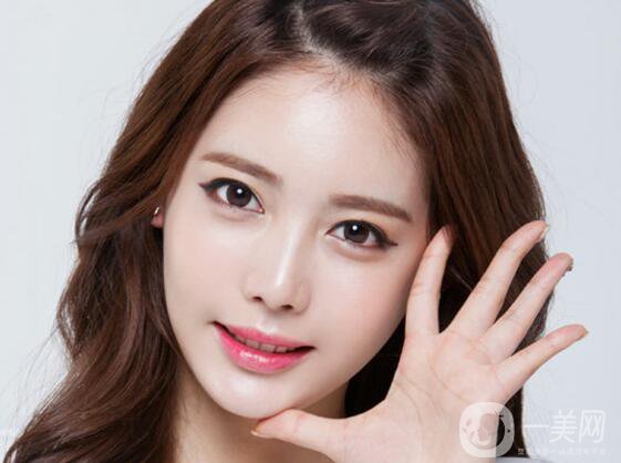 在下巴打玻尿酸多少錢(qián)