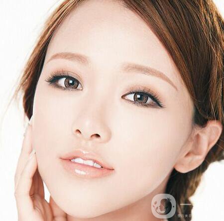 韓式開(kāi)眼角修復(fù)價(jià)格