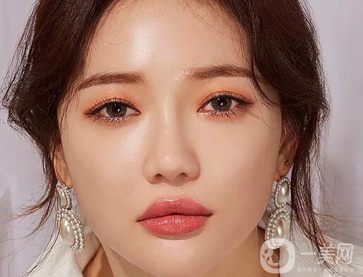 埋線雙眼皮貴嗎？