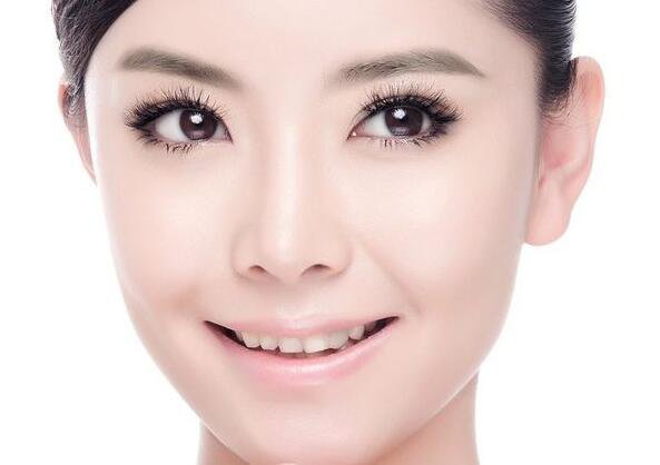 假體隆鼻價(jià)格一般是多少呢？