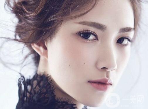 開(kāi)內(nèi)外眼角 割雙眼皮大概要多少錢(qián)呢？