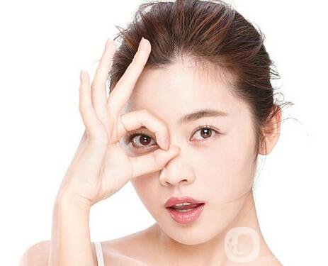 想要美白肌膚 做黑臉娃娃的價格是多少？