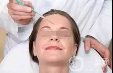 抬頭紋很深怎么辦 玻尿酸去抬頭紋怎么樣