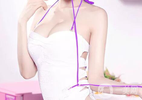 自體脂肪隆胸術(shù)價格是多少？