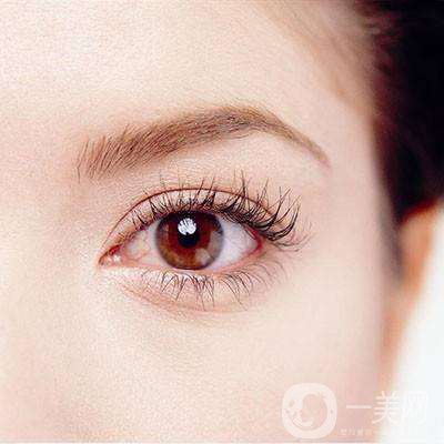 冬季割雙眼皮注意什么？術(shù)后吃什么好？