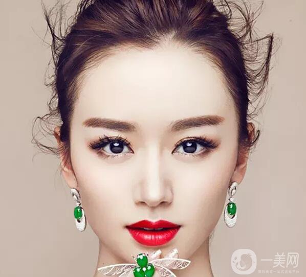 北京假體豐眉弓多少錢？