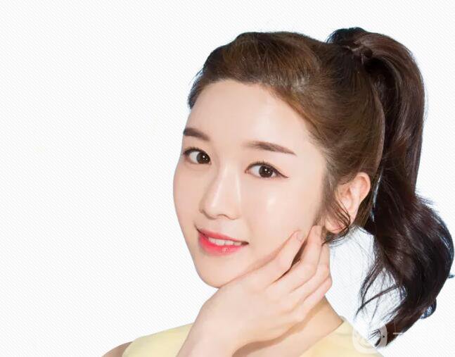 歪鼻矯正手術(shù)多少錢 歪鼻矯正*果怎么樣