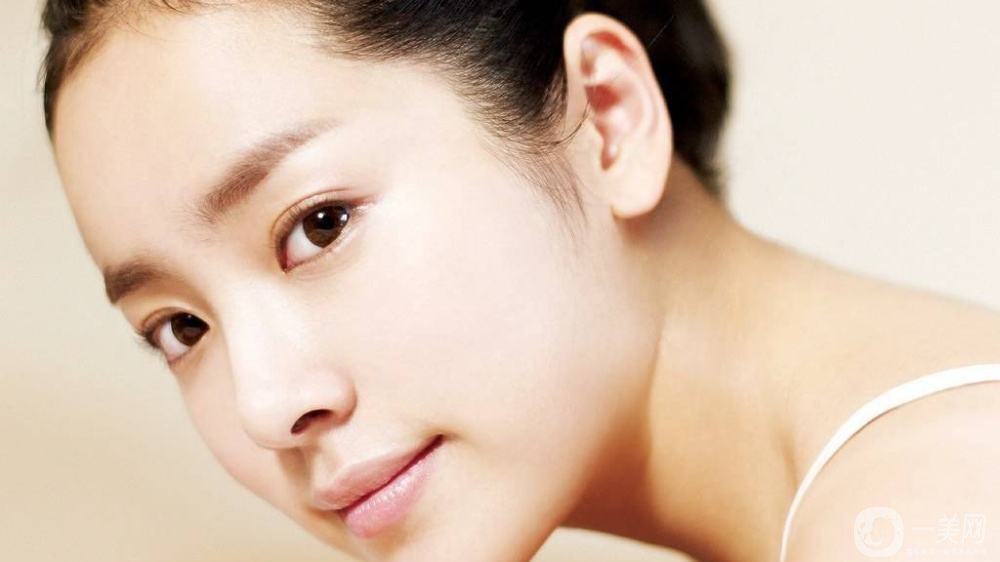 割雙眼皮哪家*好 割雙眼皮的方式有哪些