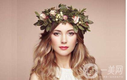 做埋線雙眼皮術(shù)后多久恢復(fù) 注意事項(xiàng)是什么