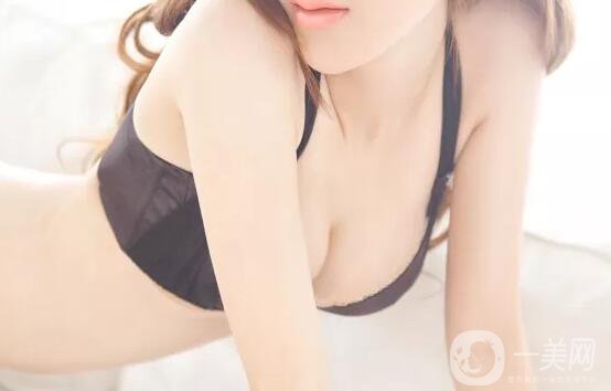 在成都隆胸手術(shù)的價(jià)格一般是多少呢？