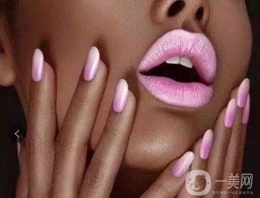 玻尿酸豐唇后會腫嗎 *果怎么樣？