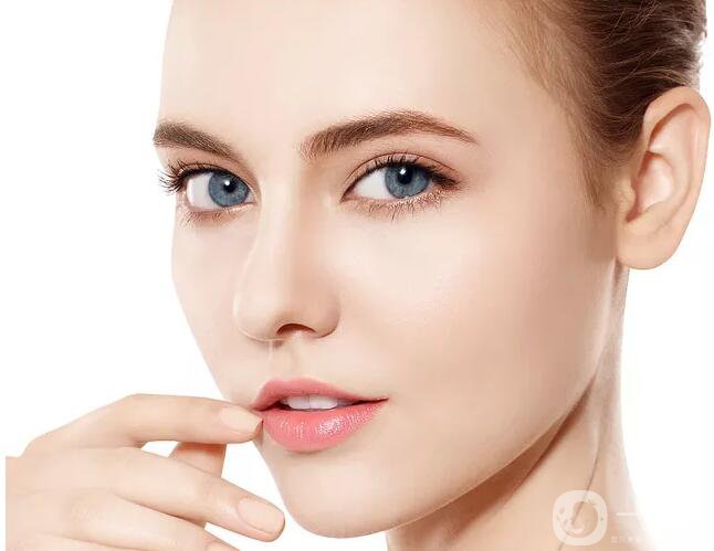 隆鼻失敗是免費修復(fù)嗎 隆鼻失敗有后遺癥嗎