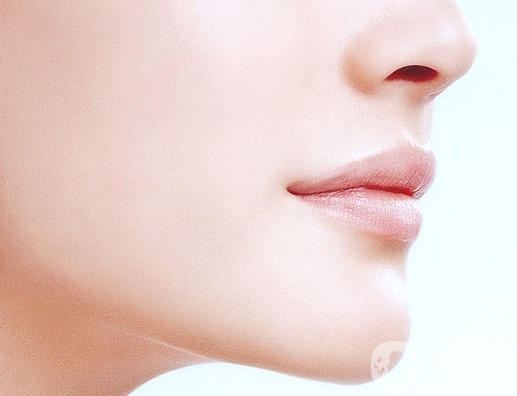 自體脂肪填下巴*果如何? 價(jià)格是多少呢？