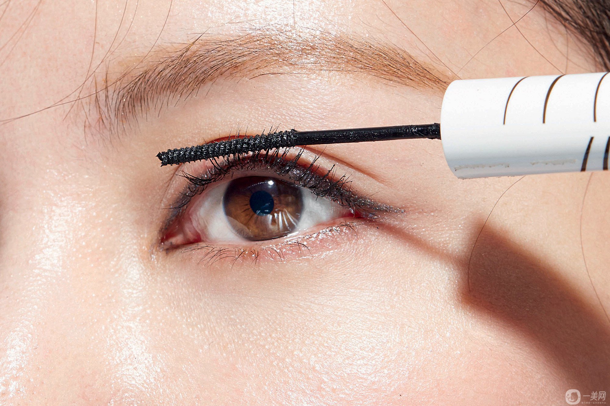 全切雙眼皮多久自然 手術(shù)有年齡限制嗎？