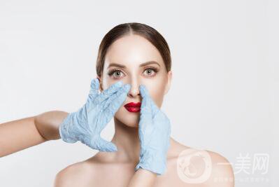 耳軟骨隆鼻能保持多久？是*的嗎?