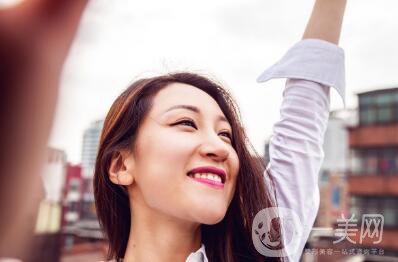 整容手術(shù)是一項(xiàng)明智的投資嗎?