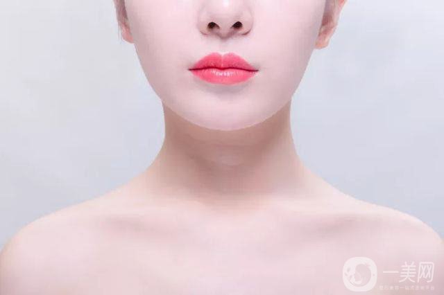 玻尿酸豐唇注意事項(xiàng) 玻尿酸豐唇多久恢復(fù)自然