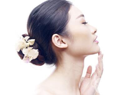 玻尿酸豐下巴需要幾針？?jī)舍槻Ｄ蛩嵯掳?果圖