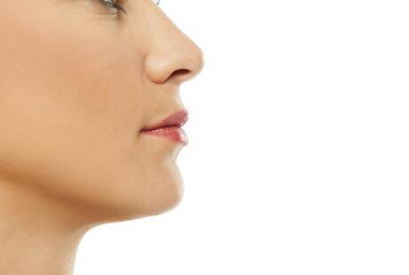 自體脂肪墊下巴費(fèi)用一般是多少？