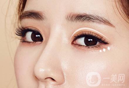 韓式*雙眼皮多少錢 *雙眼皮手術(shù)價格