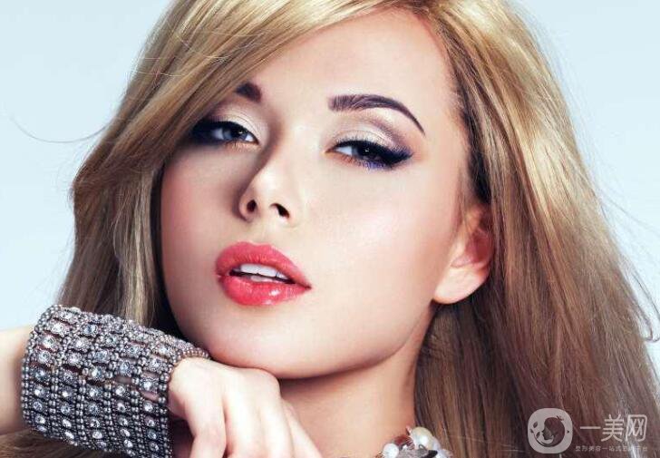 脂肪墊下巴多少錢 脂肪填充手術(shù)的價(jià)格