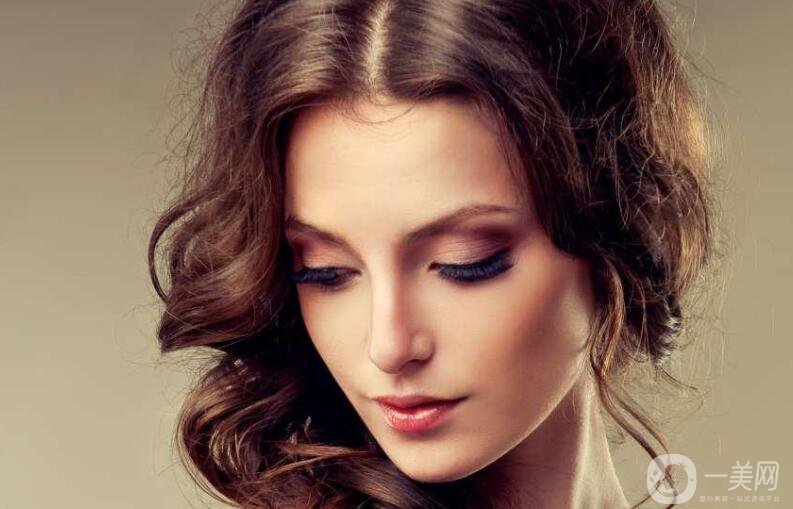 自體脂肪填充下巴圖欣賞 脂肪填充下巴可以維持多久時(shí)間