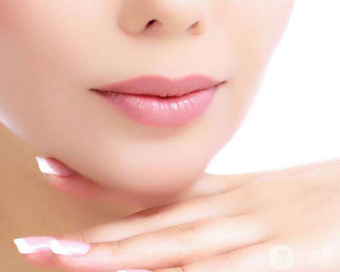 硅膠墊下巴價(jià)格 硅膠下巴可以*的嗎