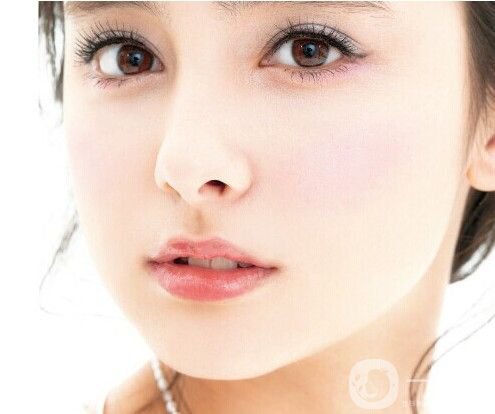 雙眼皮手術(shù)切口還是縫合技術(shù)好 眼瞼手術(shù)恢復(fù)時(shí)間