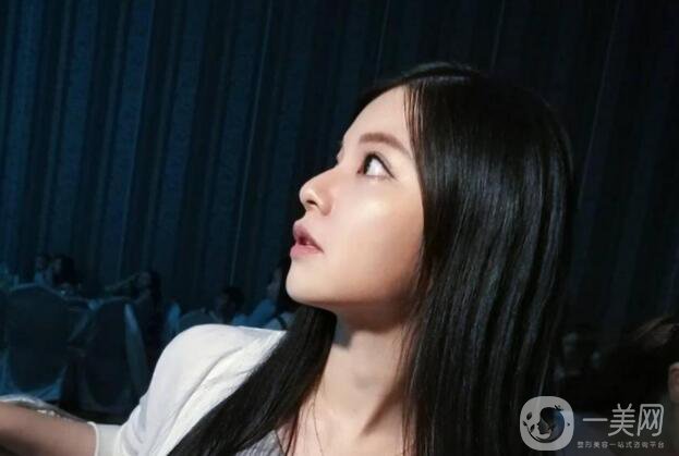 德國*怎么去除皺眉和憂慮線