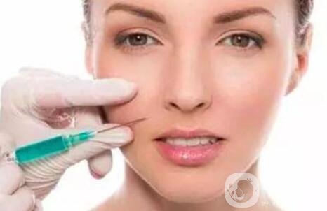 注射玻尿酸危害大嗎?有沒有毀容的風險?