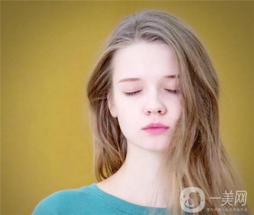 假體隆鼻多久完全消腫？怎么加速消腫呢？