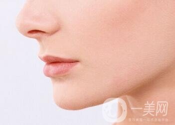 鼻子長黑頭怎么辦？做激光有用嗎？