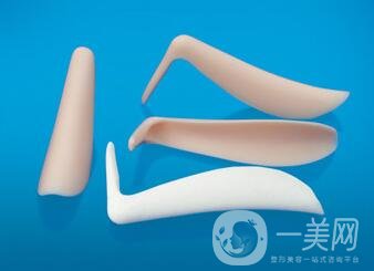 假體隆鼻整形手術(shù)一般多少錢？